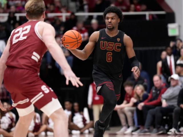 布朗尼落榜绝非意外 投射效率低迷 冲筐威胁不足