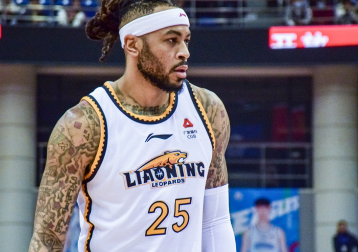 必发入口-辽宁109-57狂胜四川 球员评价：7人优秀，2人及格，3人低迷|张陈治锋|王岚嵚|俞泽辰|姜宇星|吴昌泽_新浪体育_新浪新闻